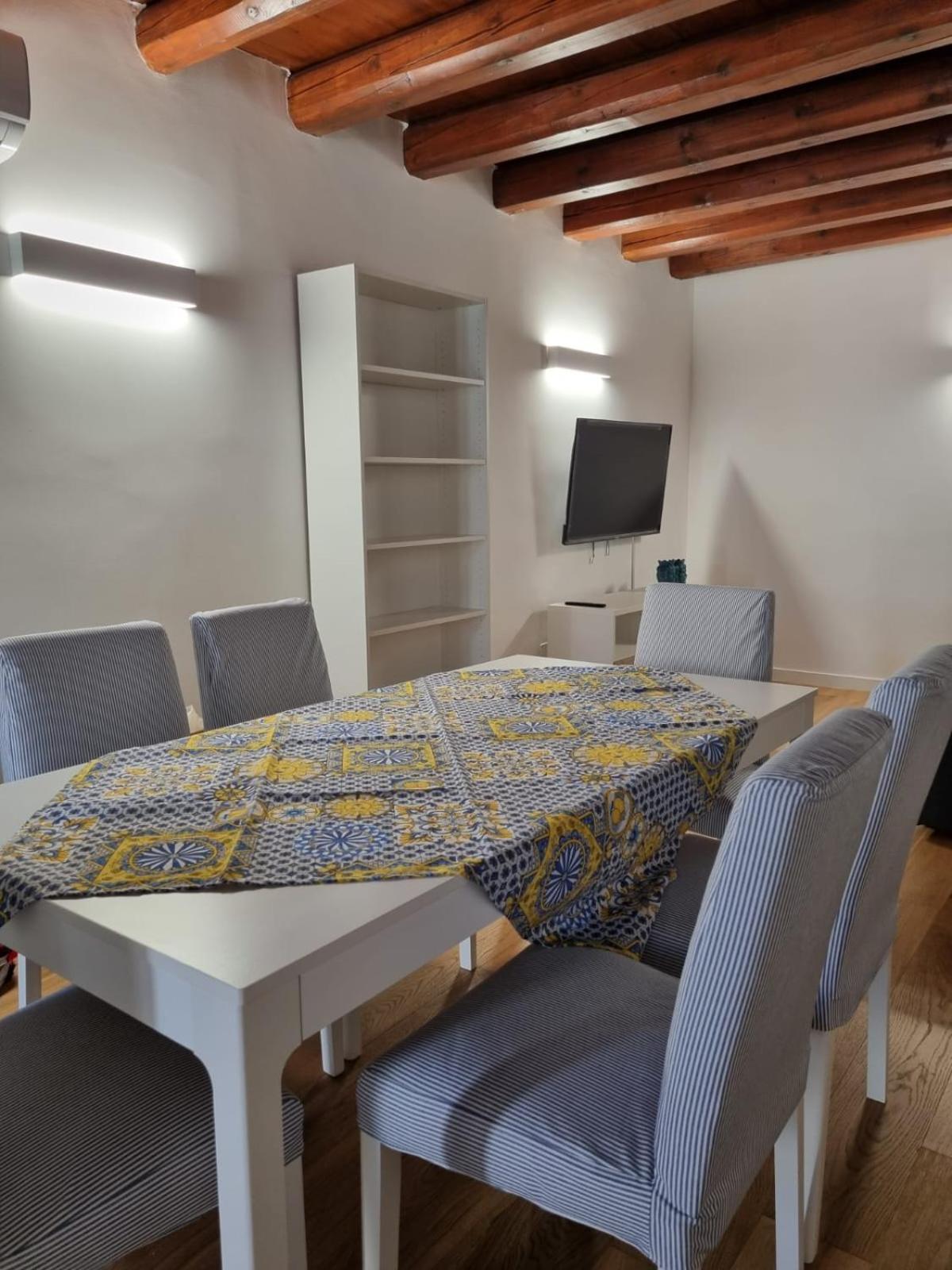 Casa Azzurra - Palazzo Del Buonpastore Palermo Exteriér fotografie